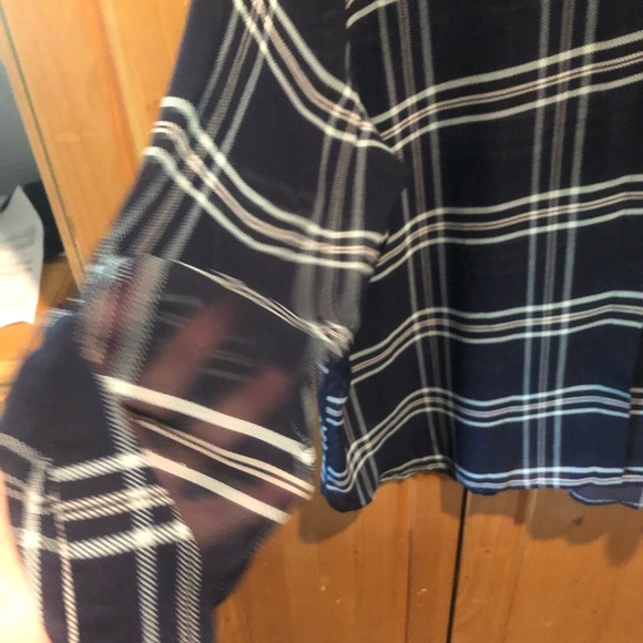 Sheer plaid blouse - Picture 2 of 4